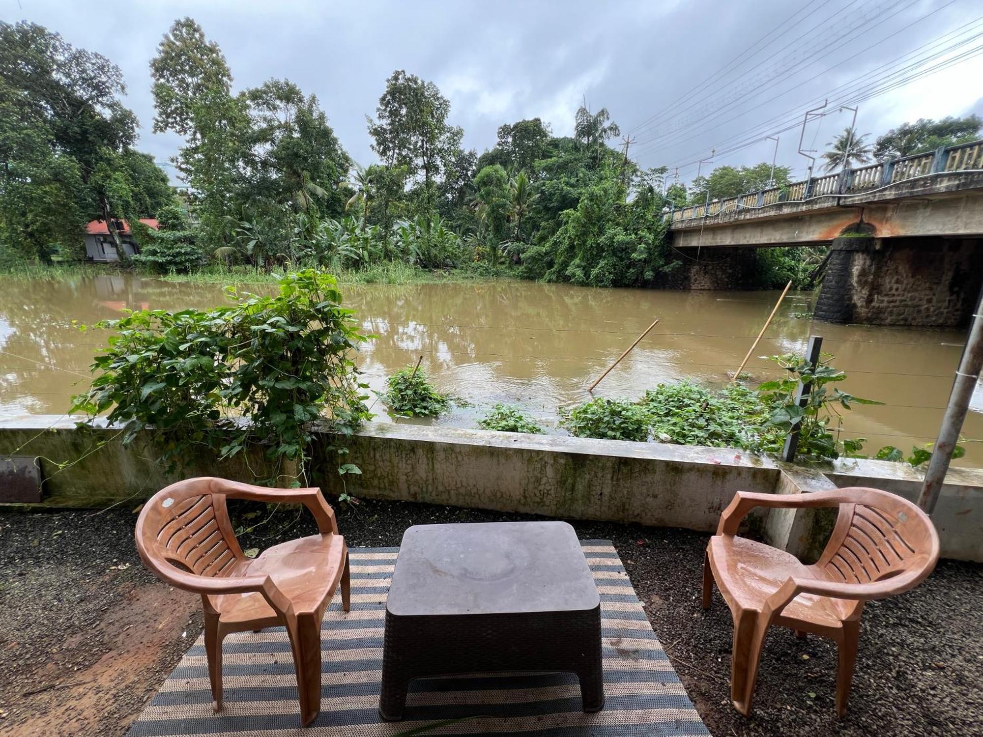 Apartmán Alappattu Meadows Kottayam Exteriér fotografie